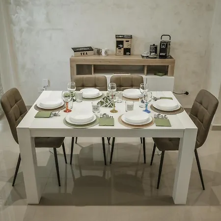 L'albero Di Giada Bari